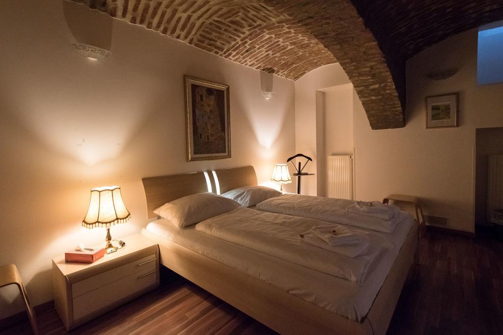 Comfort Double Room Private Bathroom